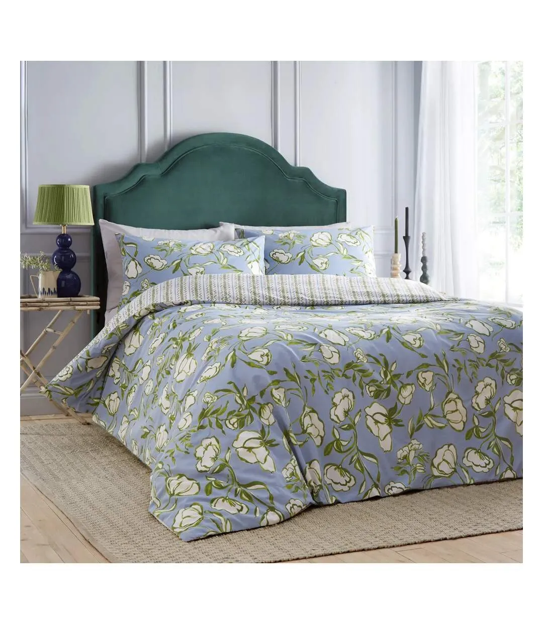 Albera floral duvet cover set french blue Wylder