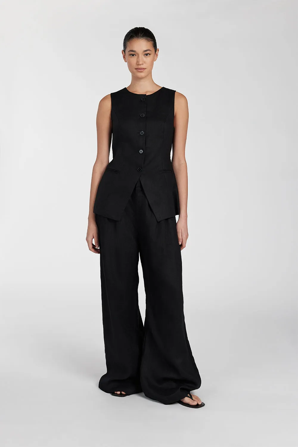 ALESSIA BLACK LINEN VEST