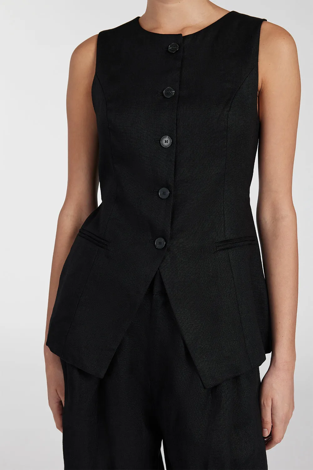 ALESSIA BLACK LINEN VEST