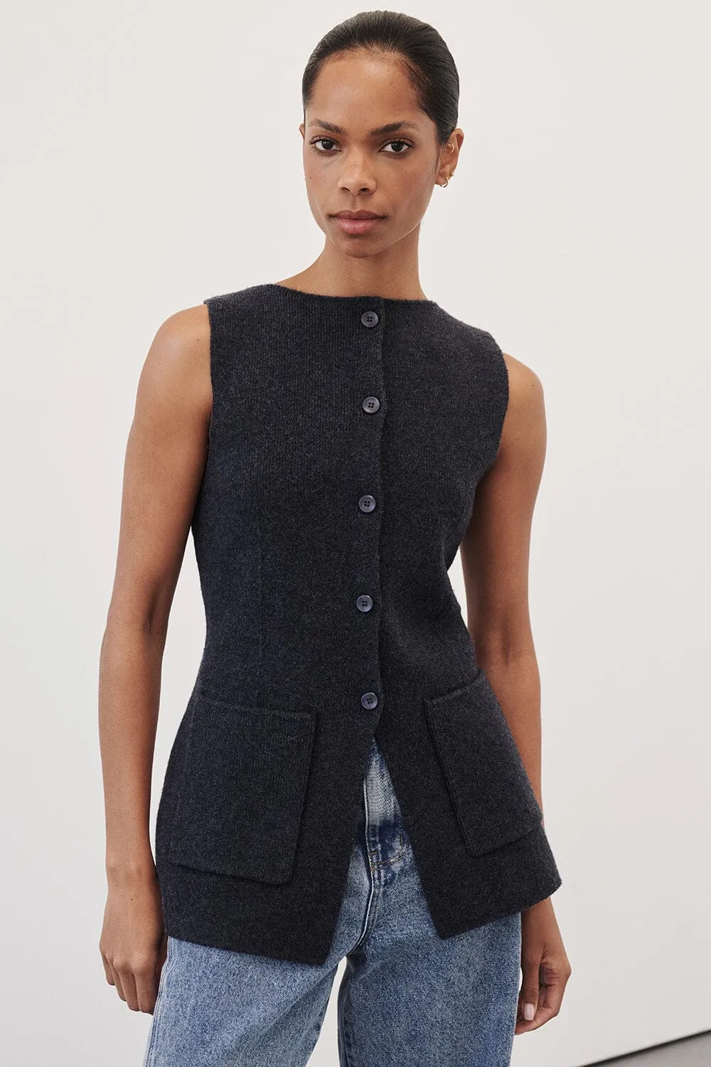 AVA INK LONGINE KNIT VEST