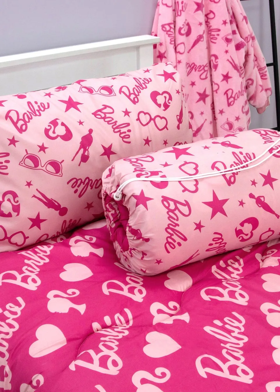 Barbie Washable Coverless Filled Quilt Reversible Duvet 10.5 Tog