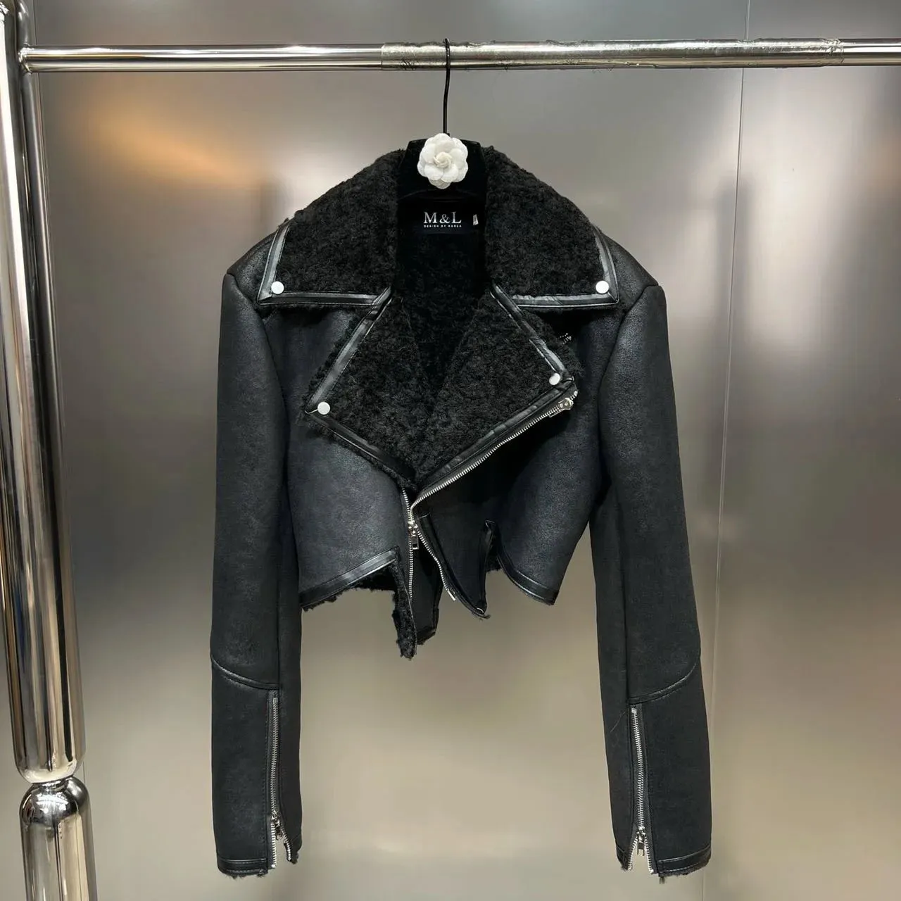 CINTY FAUX FUR LEATHER JACKET