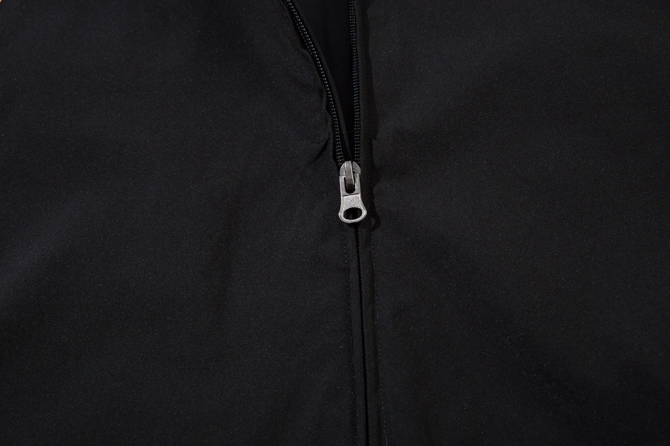 Dynamic Design | Sporty Windbreaker Jacket