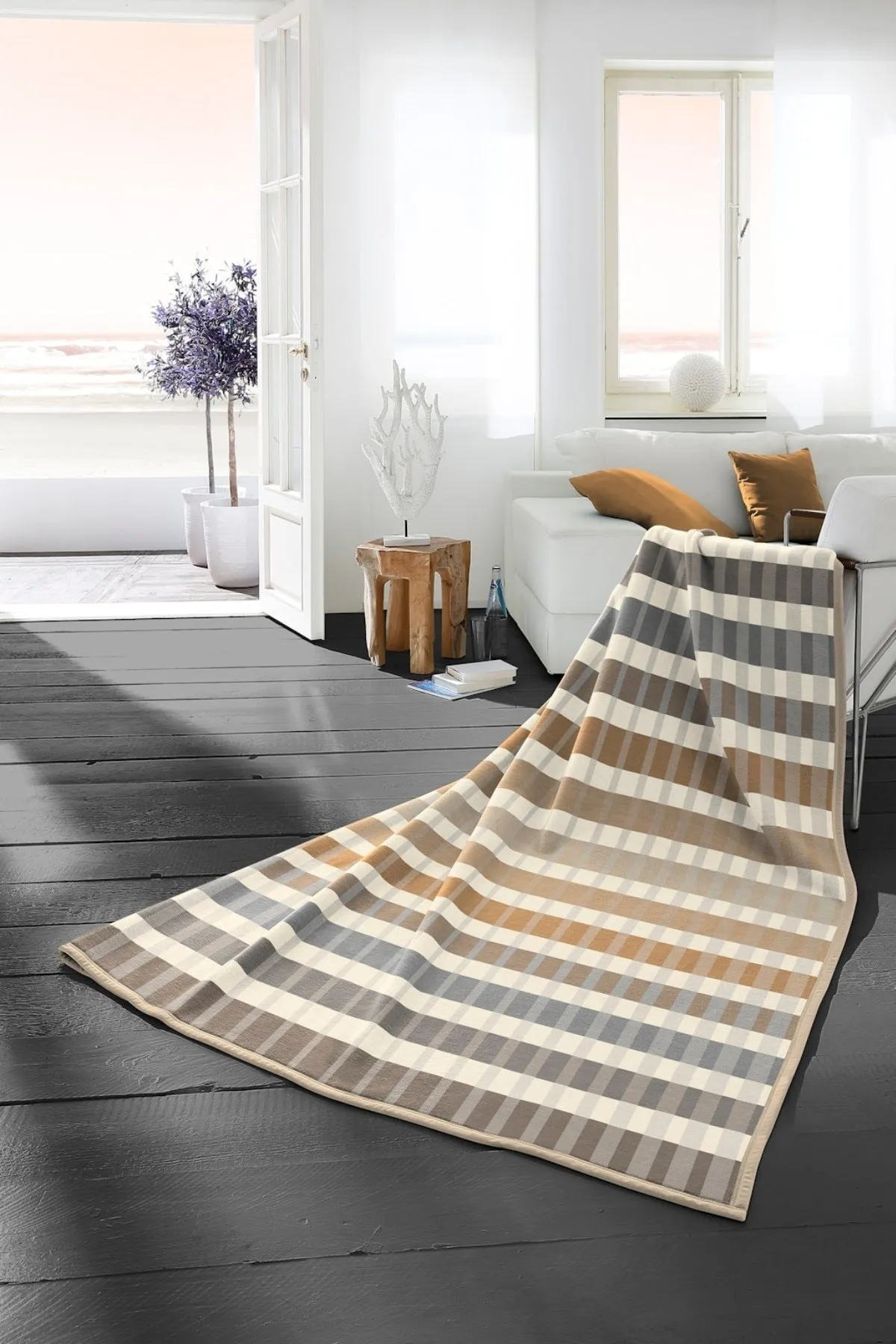 Hanley Stripe Natural Blanket