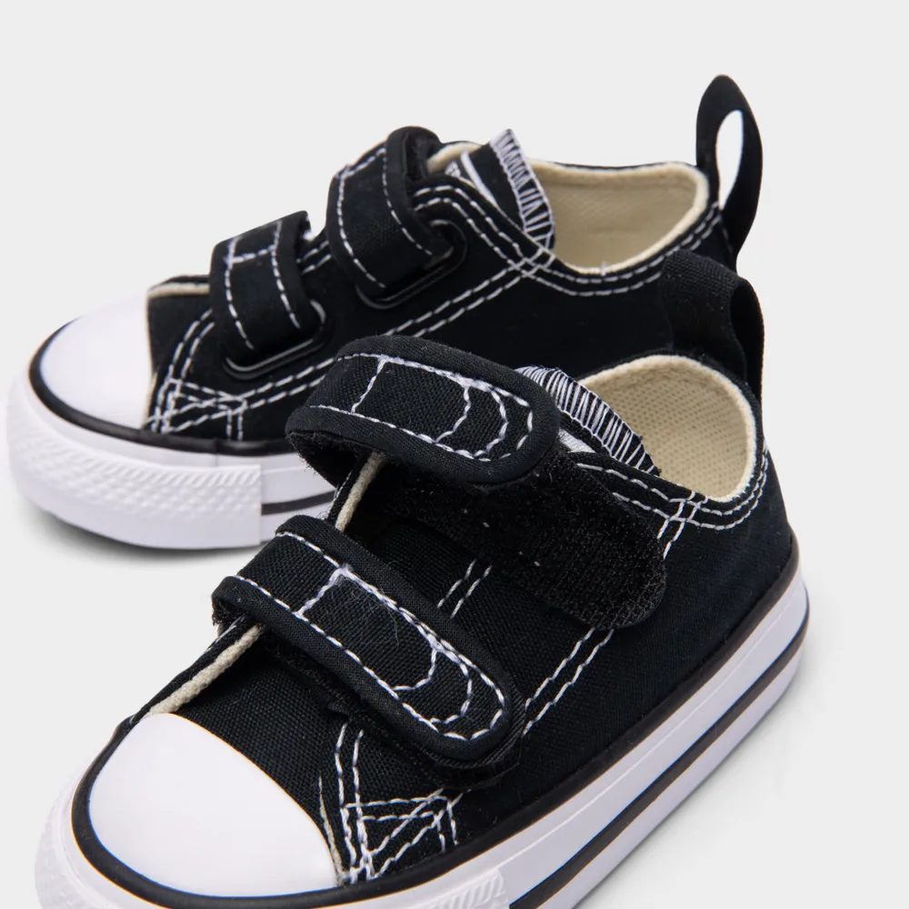 JD Sports Converse Infants' Chuck Taylor All Star 2V Ox Canvas / Black