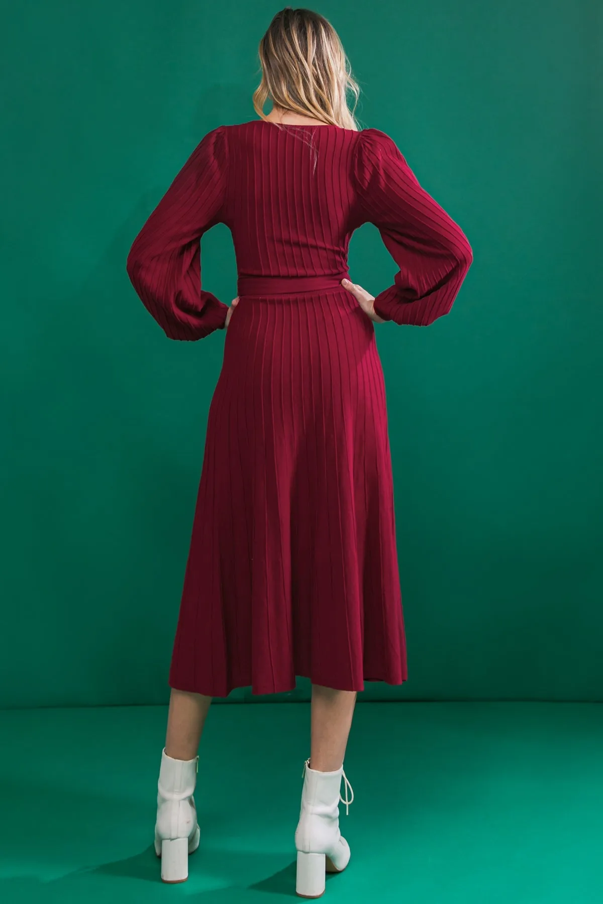 KEEP LOOKING UP SWEATER MIDI DRESS