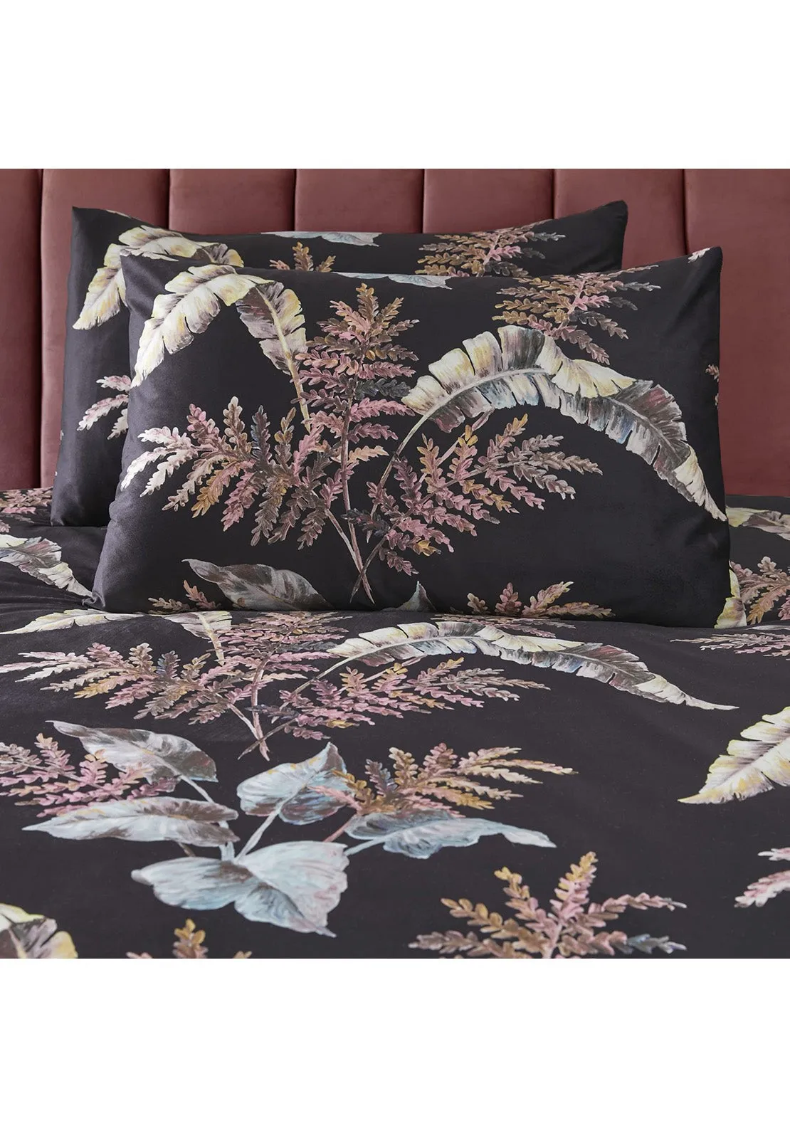 Luxe Fern Duvet Cover Set - Black