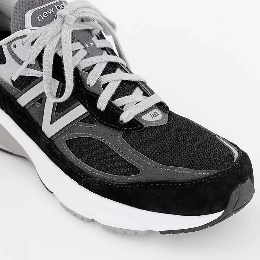 New Balance Men’s M990BK6 Black with White