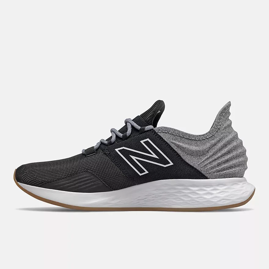 New Balance Men’s MROAVTK Fresh Foam Roav Tee Shirt Black Grey