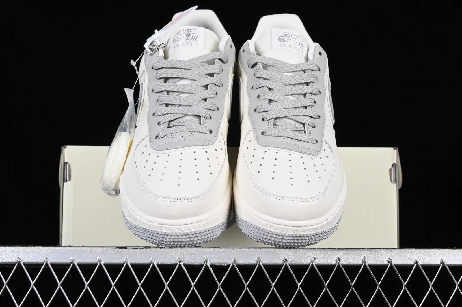 Nike Air Force 1 07 Low 40TH Off White Light Grey JF1983-561