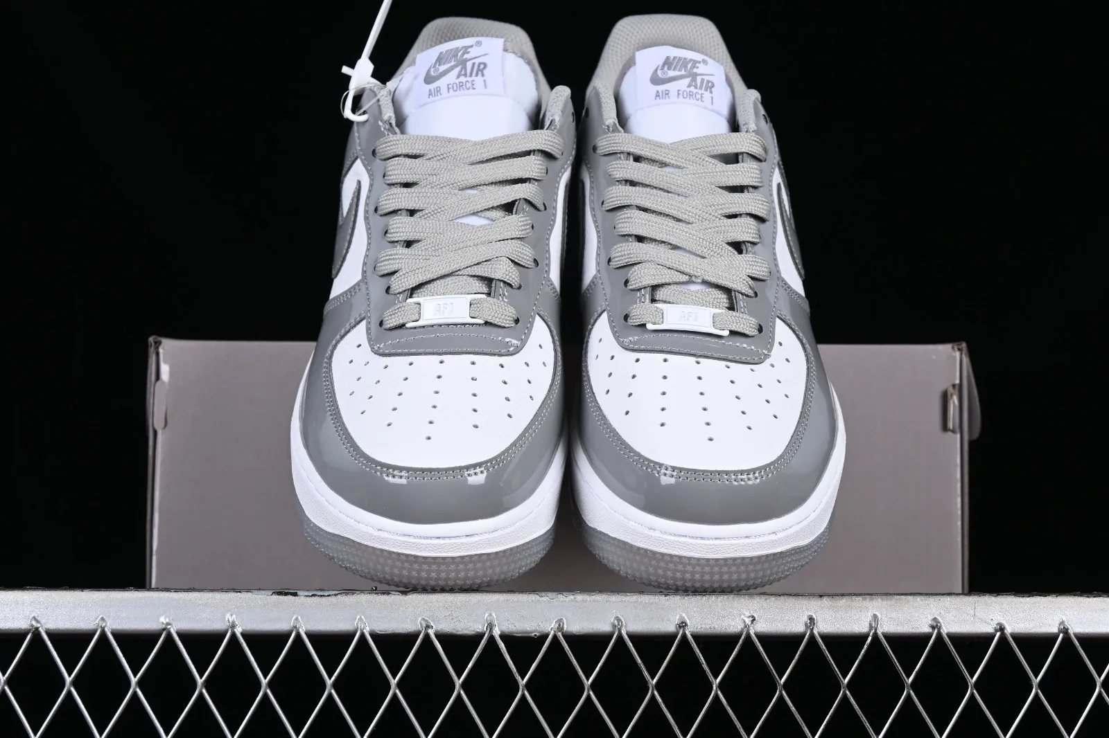 Nike Air Force 1 07 Low Grey White HP3656-566