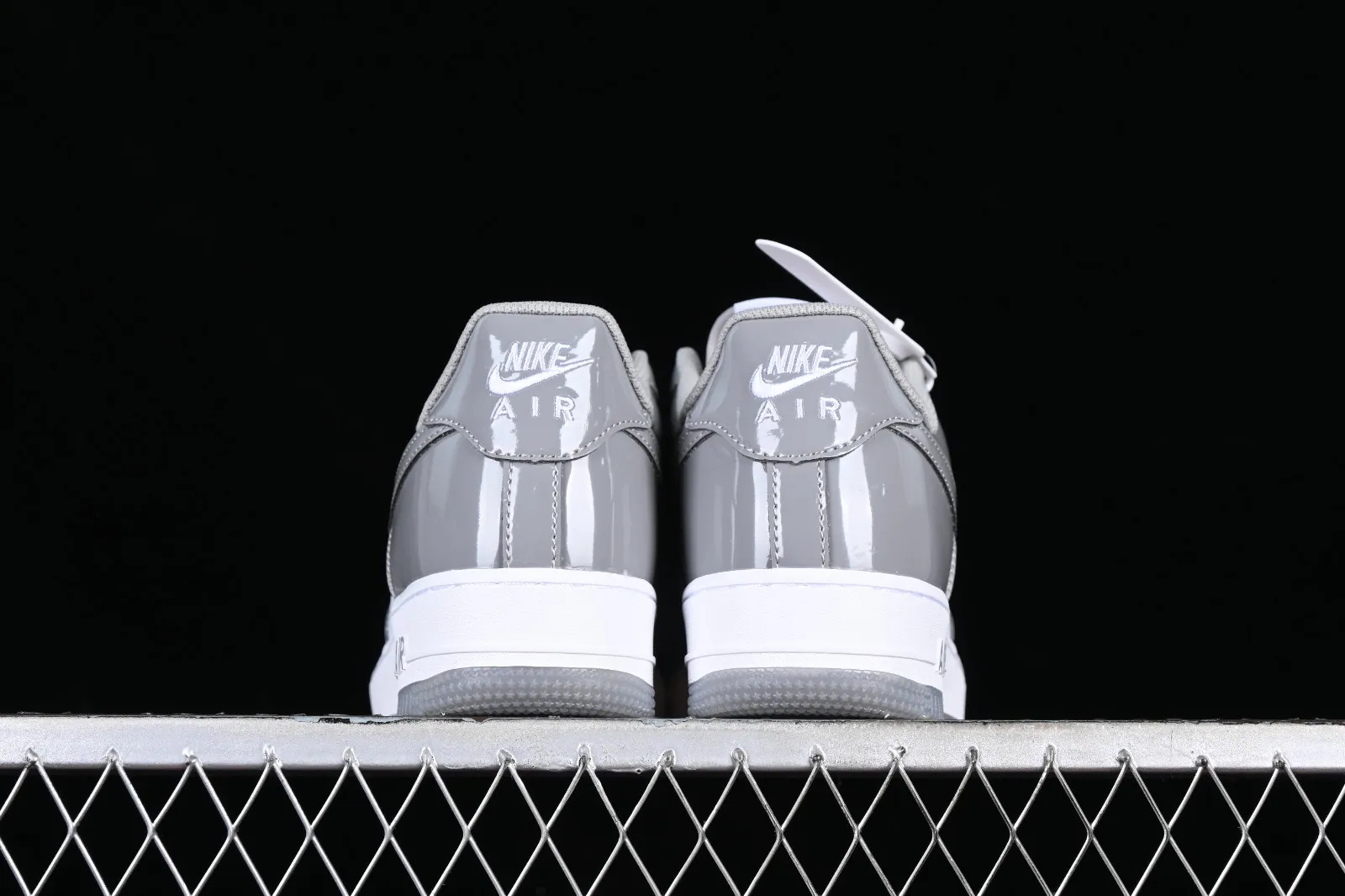 Nike Air Force 1 07 Low Grey White HP3656-566