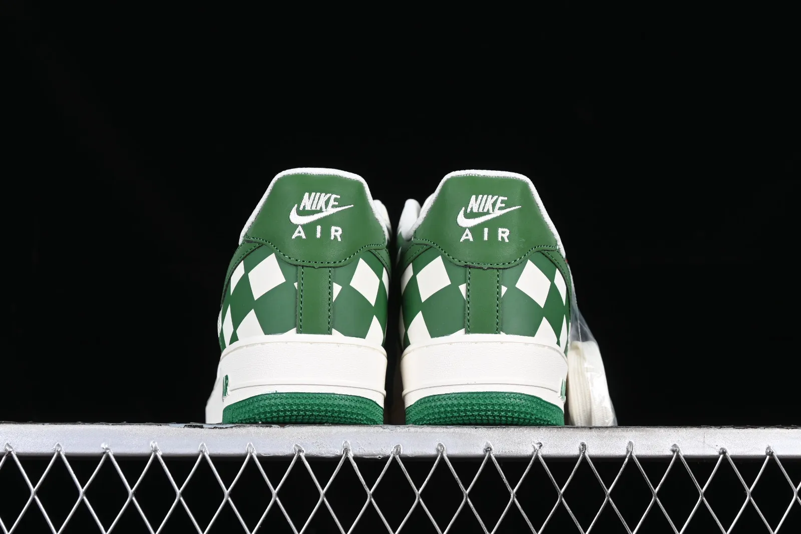 Nike Air Force 1 07 Low Hoops Off White Dark Green GZ5688-011