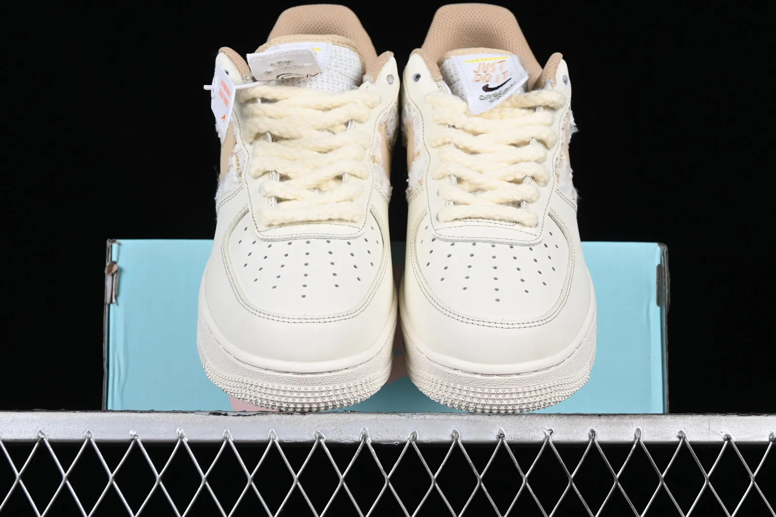 Nike Air Force 1 07 Low Just Do It Beige Off White FJ7740-012