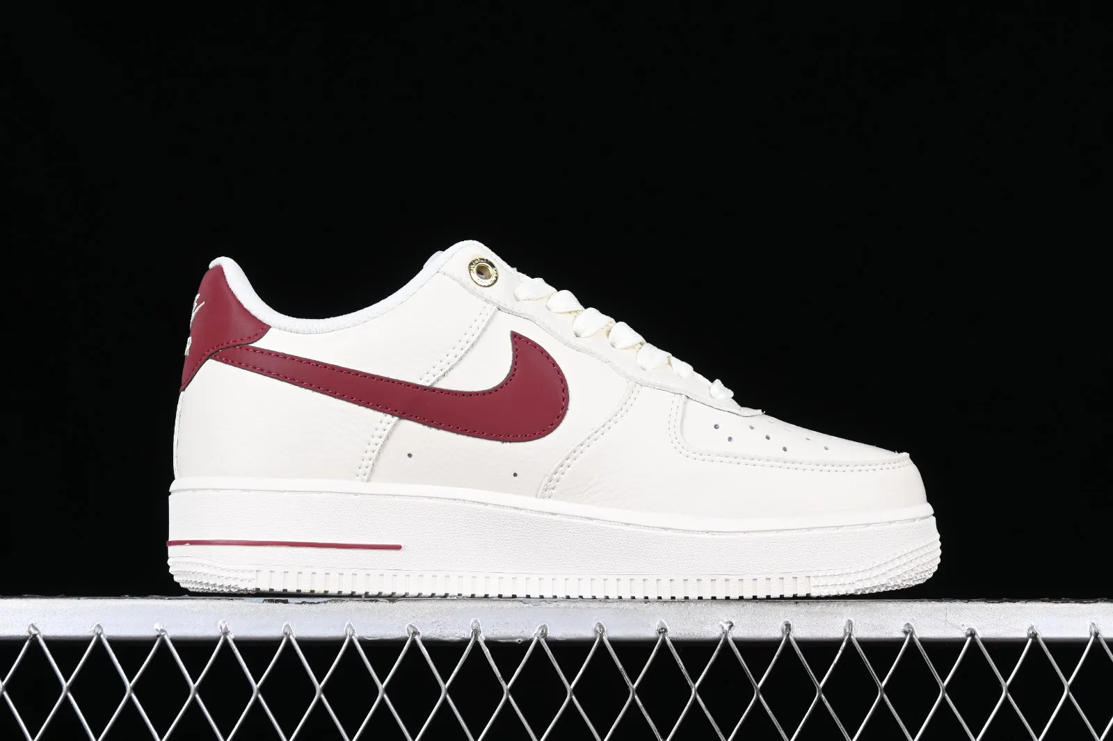 Nike Air Force 1 07 Low NAI-KE Off White Dark Red NK0621-911