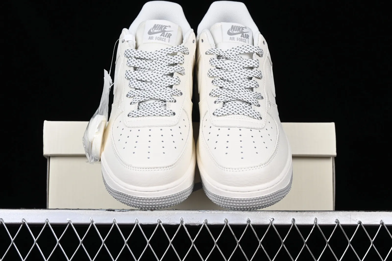 Nike Air Force 1 07 Low NIKE Off White Light Grey TV2306-255