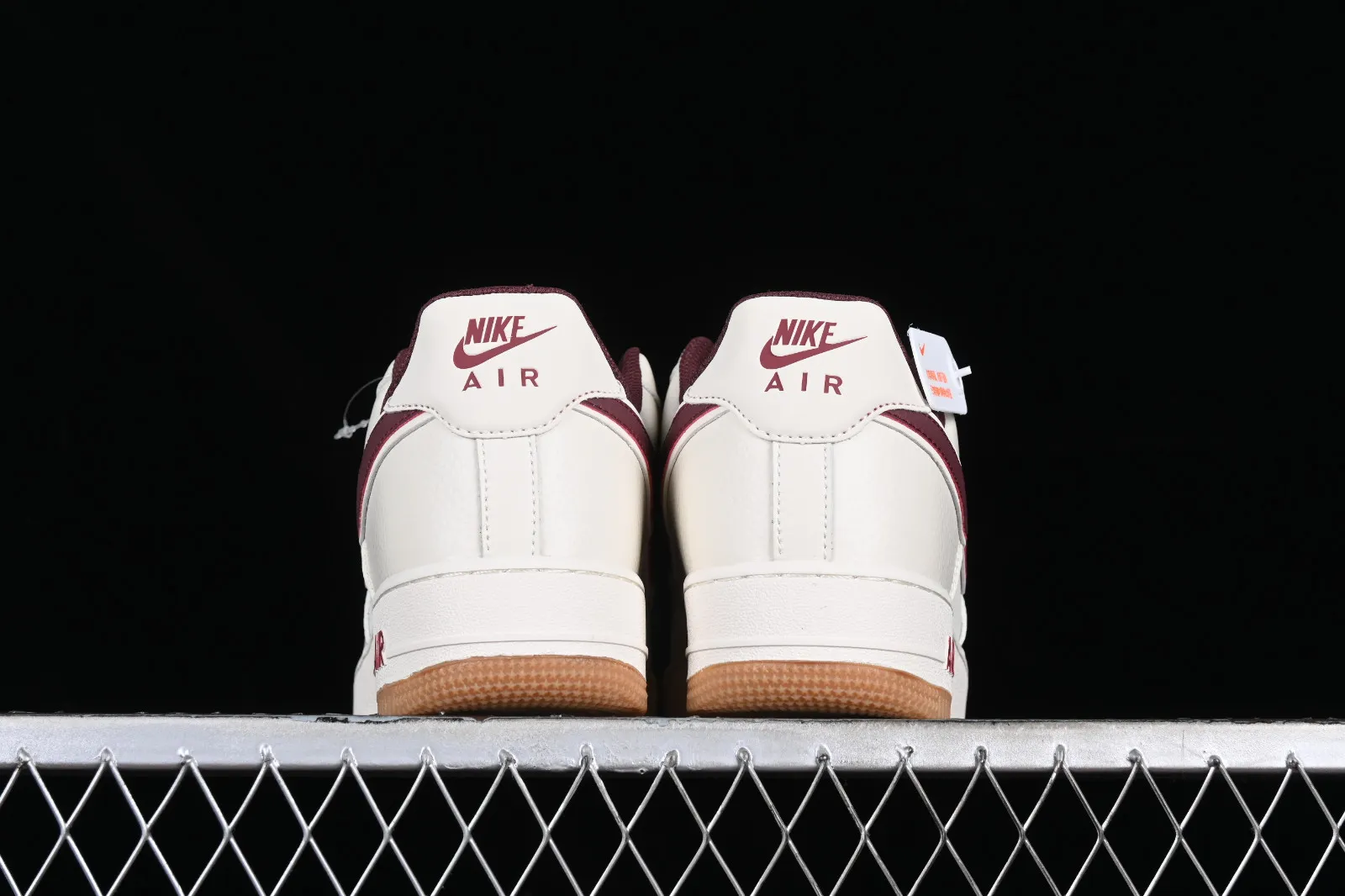 Nike Air Force 1 07 Low Off White Dark Red Gum HD1689-107