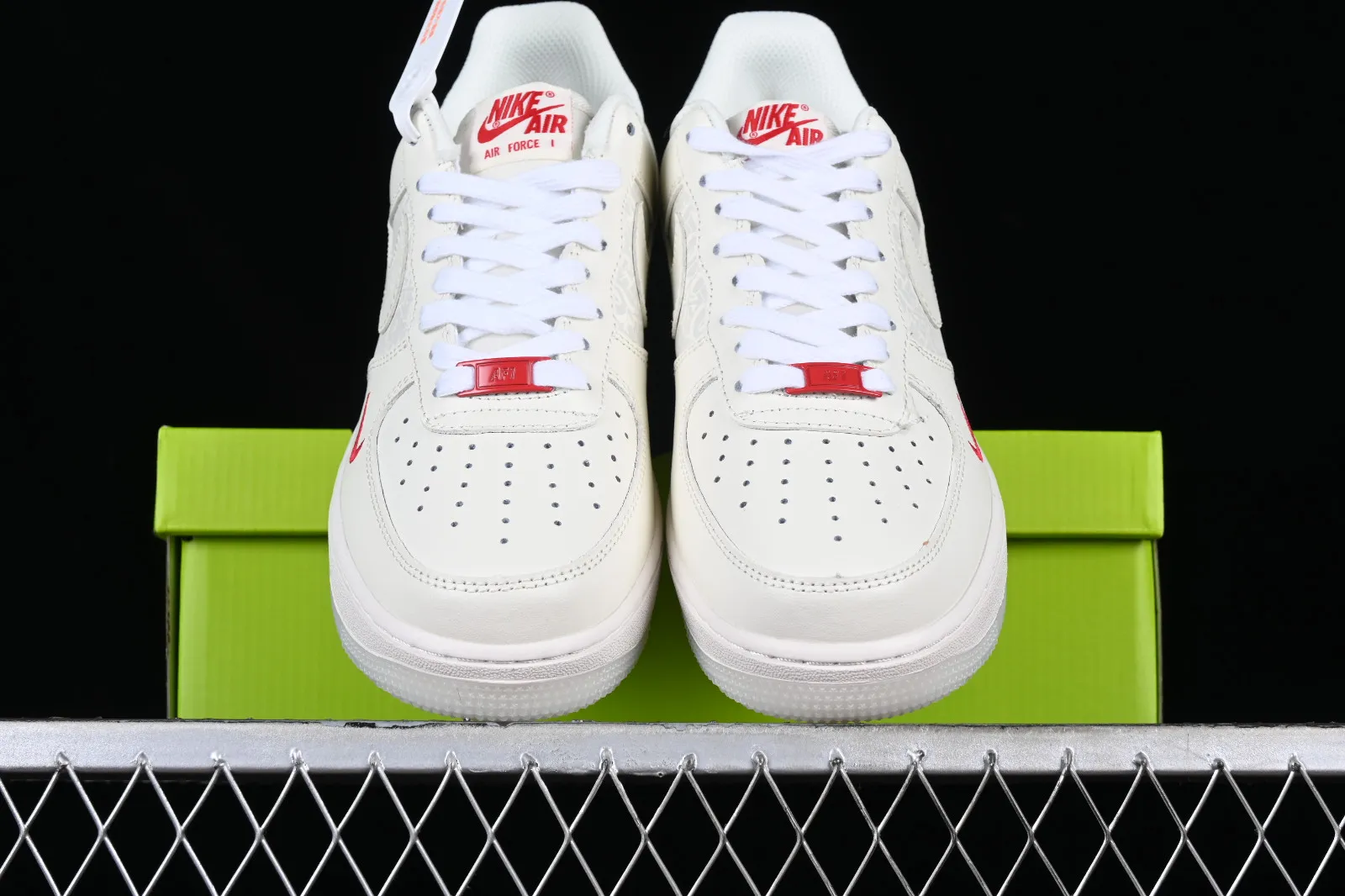 Nike Air Force 1 07 Low Off White Red Black BS6055-825