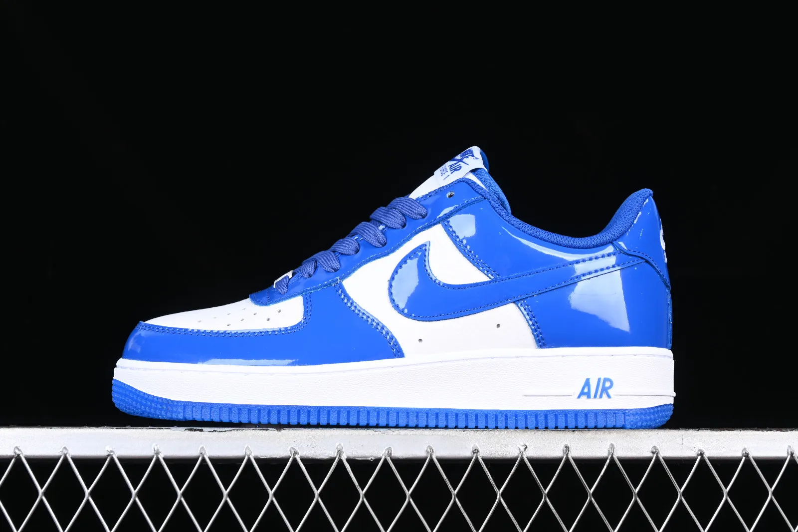 Nike Air Force 1 07 Low Patent Leather Dark Blue White HP3656-555