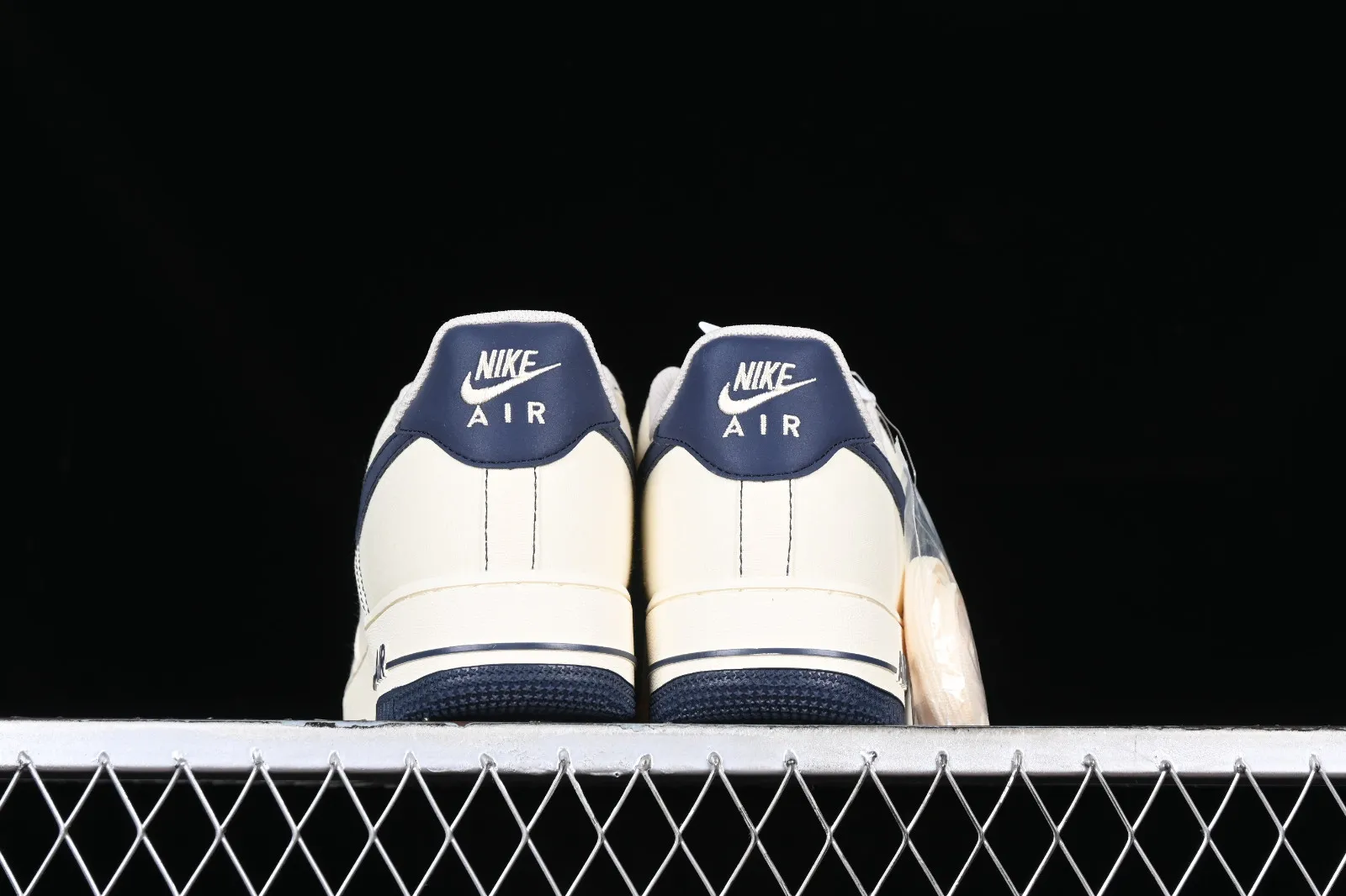 Nike Air Force 1 07 Low Sail Dark Blue Off White TQ1456-299