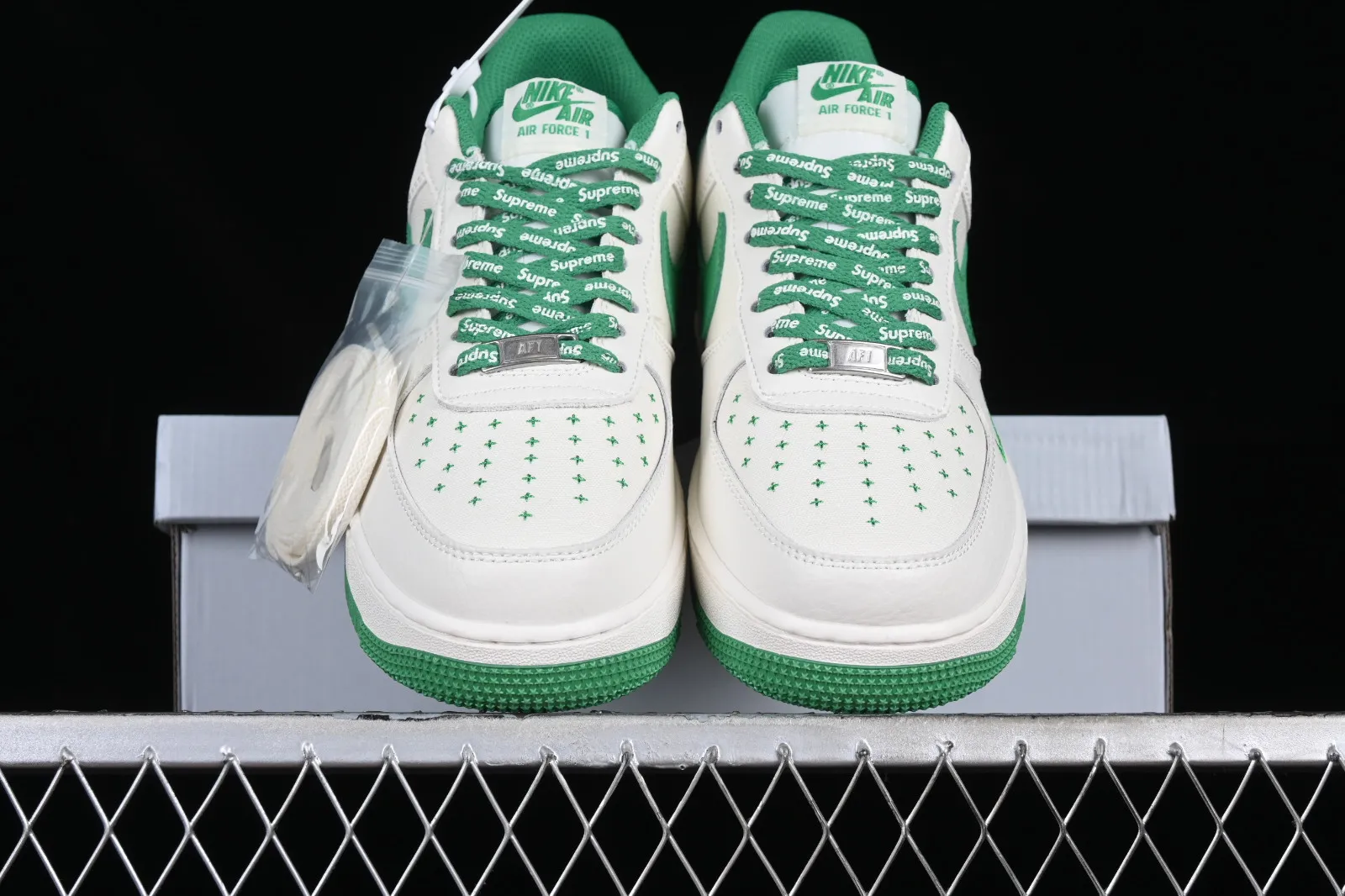 Nike Air Force 1 07 Low Sail Off White Green PF9055-752