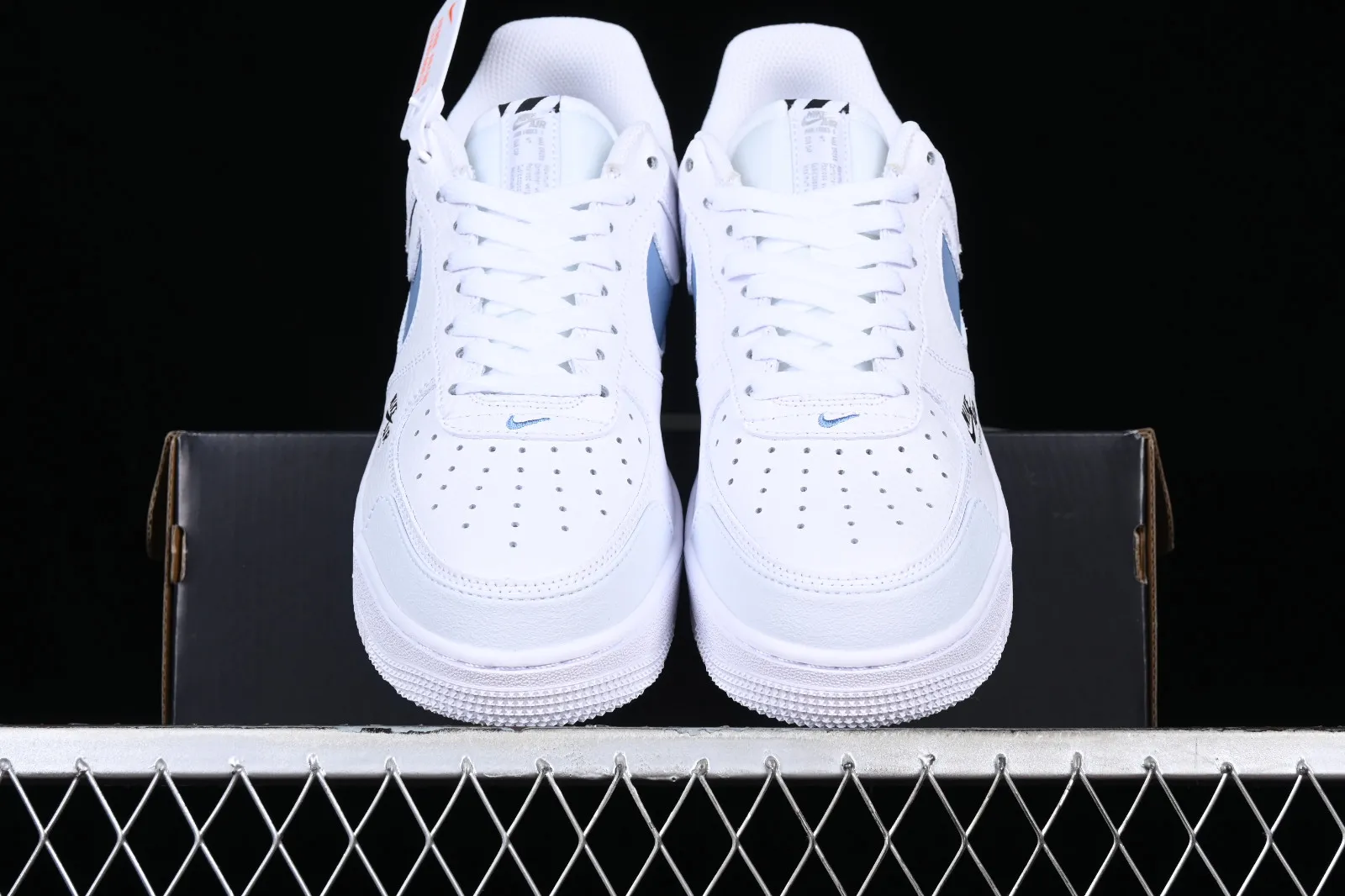 Nike Air Force 1 07 Low White Blue Black CV3039-118