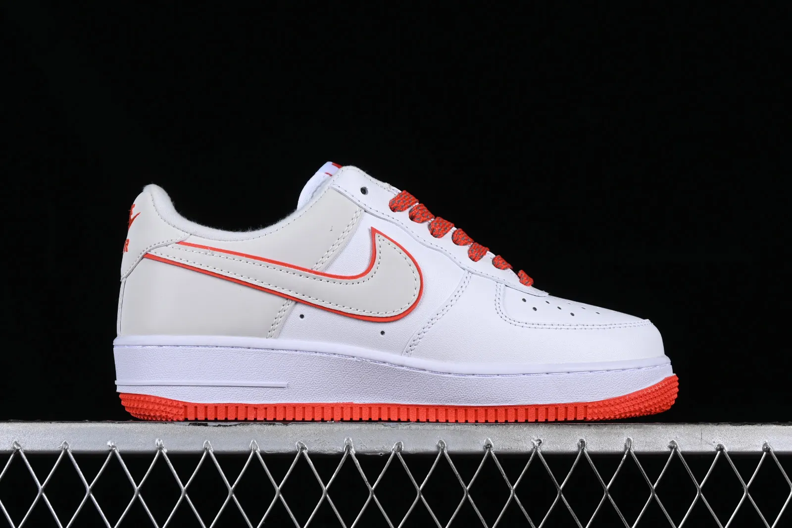 Nike Air Force 1 07 Low White Red Light Grey YZ8115-002