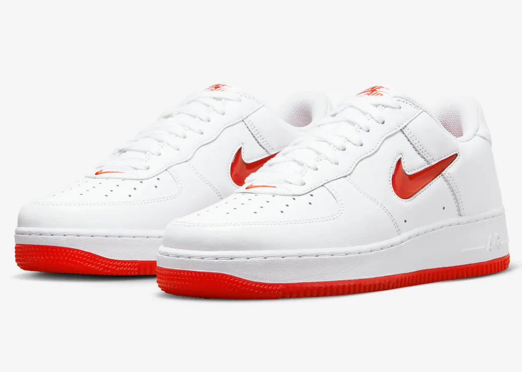 Nike Air Force 1 Colour of the Month White University Red FN5924-101