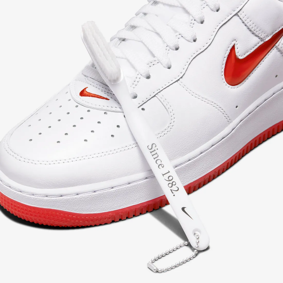 Nike Air Force 1 Colour of the Month White University Red FN5924-101