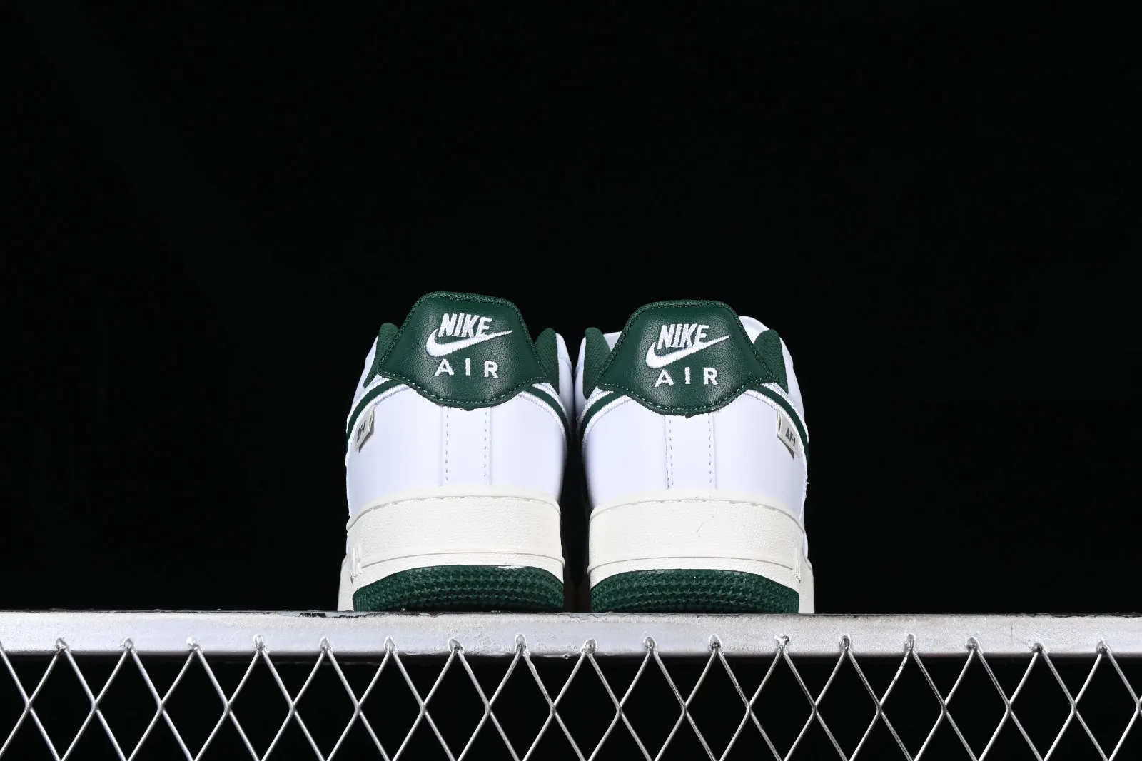 Nike Air Force 1 Low White Green Sail FV0392-100