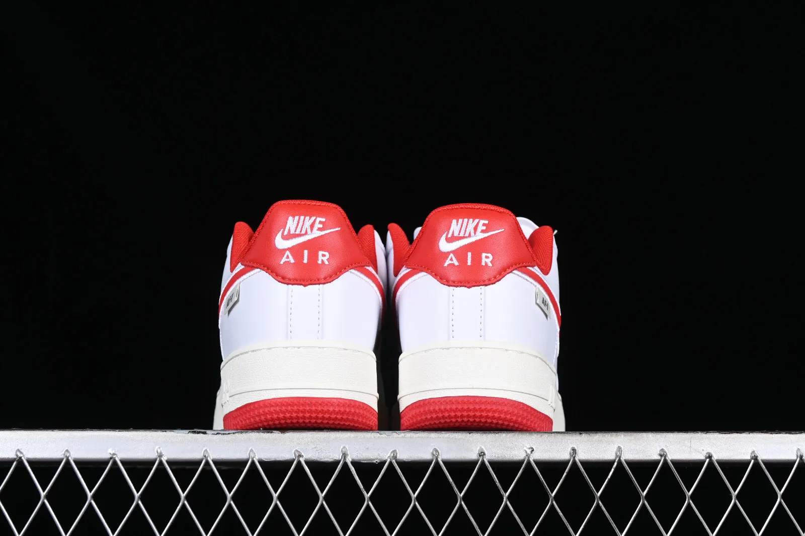 Nike Air Force 1 Low White Red Sail FV0392-101