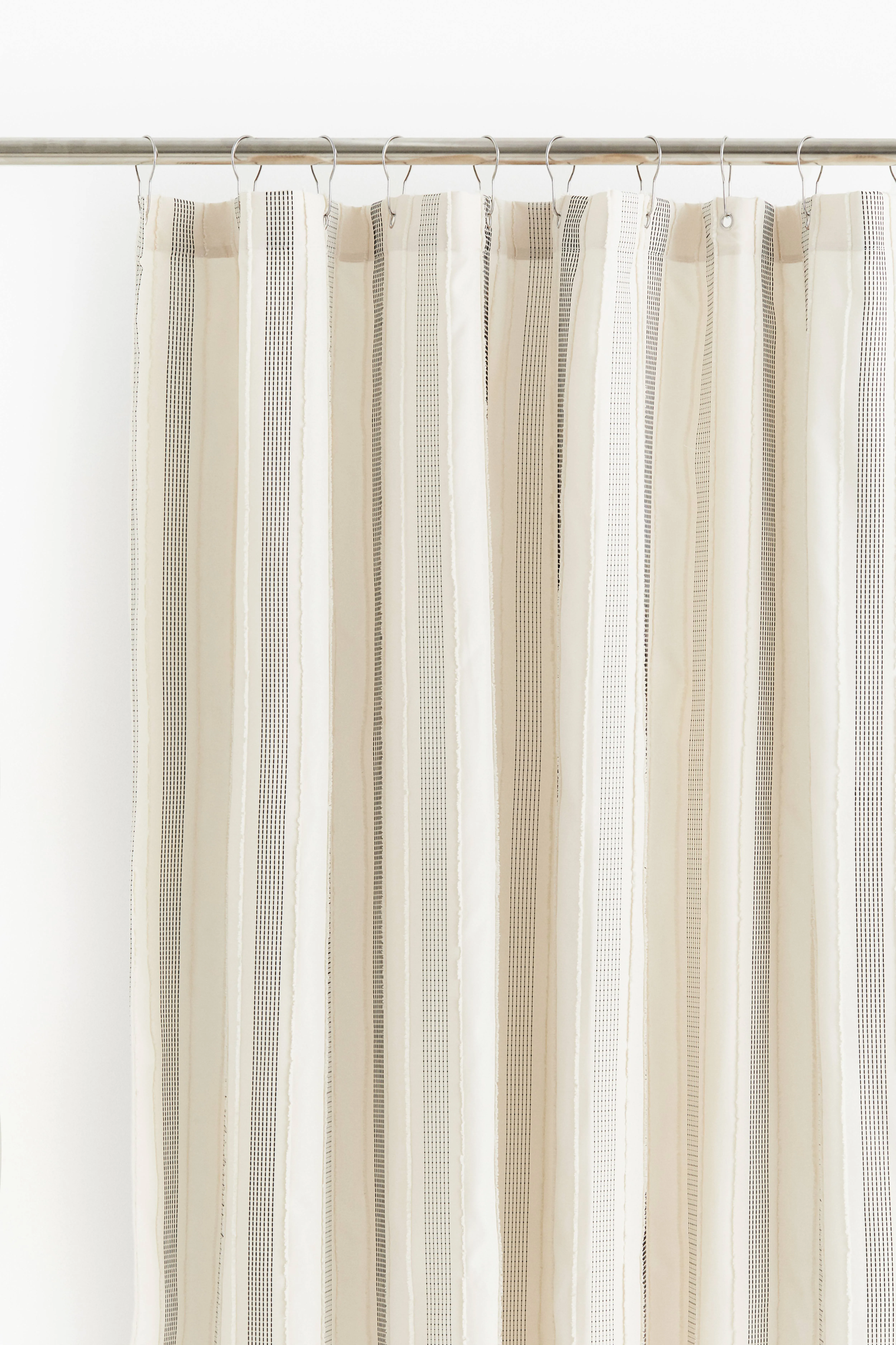 Patterned shower curtain - Natural white/Striped - Home All | H&M GB