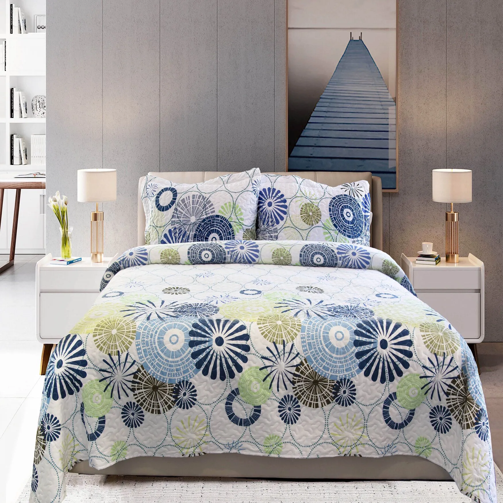 Rachel Oversized Geometric Floral Quilt Set