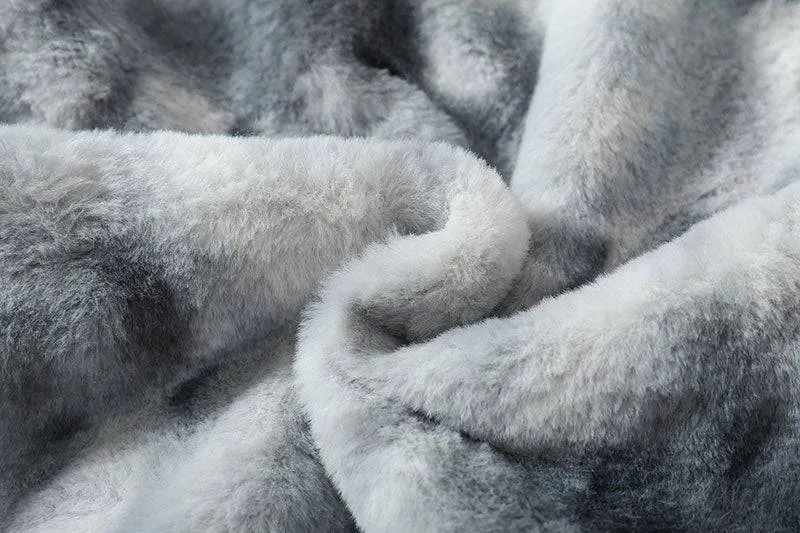 Snow Leopard | Stand-Up Collar Sherpa Jacket