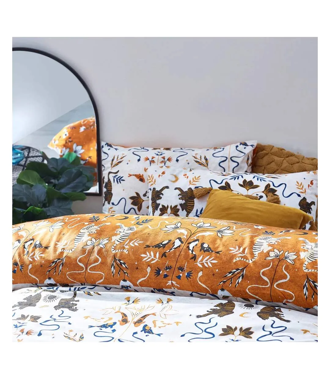 Tiger fish botanical duvet cover set multicoloured Furn