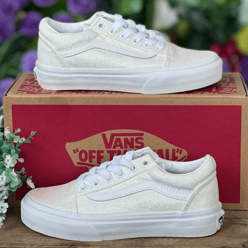 Vans Girls Old Skool Trainers in Glitter White