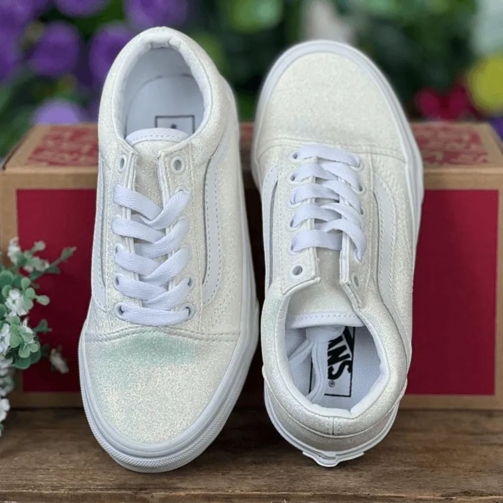 Vans Girls Old Skool Trainers in Glitter White